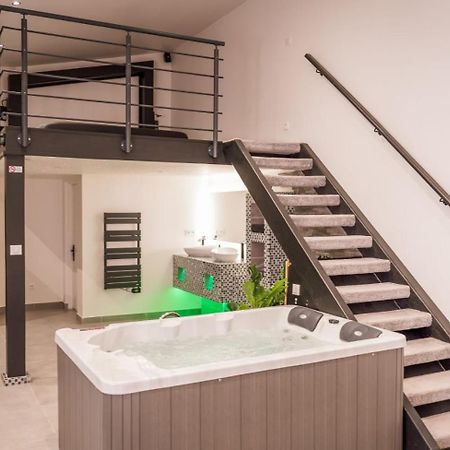 Mezza 47 Spa Precy-sur-Oise Luaran gambar